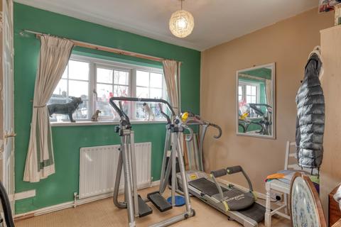 32 Auxerre Avenue, Redditch, B98 7QN