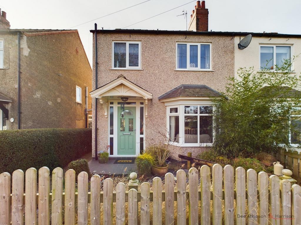 Spellowgate, Driffield, YO25 5BB 3 bed semidetached house £235,000