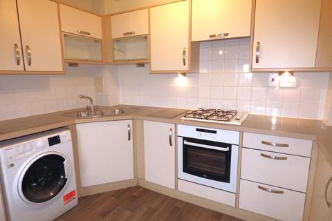 2 bedroom flat to rent, Sycamore Court, Grenfell Avenue, Hornchurch, RM12