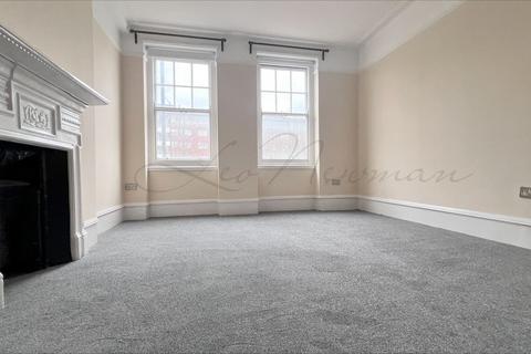 3 bedroom flat to rent, Talgarth Road, Baron's Court, W14