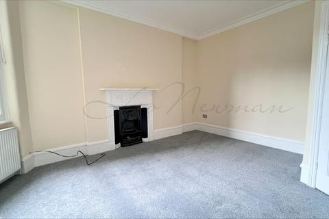 3 bedroom flat to rent, Talgarth Road, Baron's Court, W14