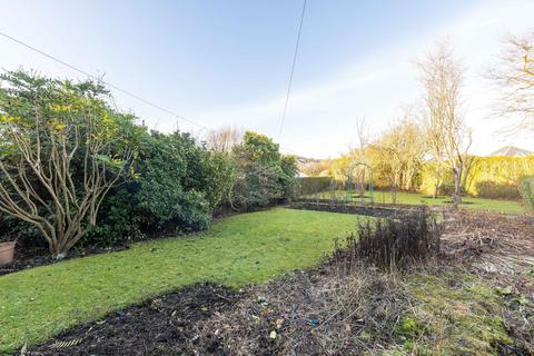 16 Strachan Road, Edinburgh, EH4 3RF