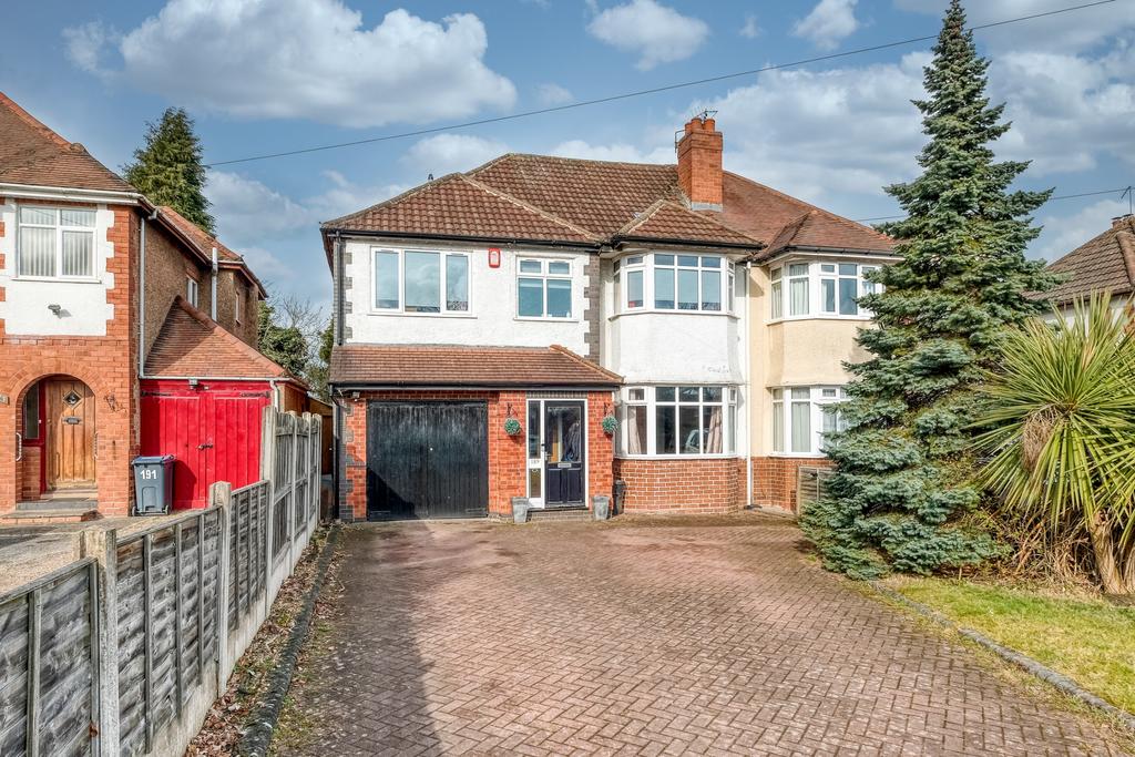 Monyhull Hall Road, Kings Norton, Birmingham, B30 3QN 5 bed semi