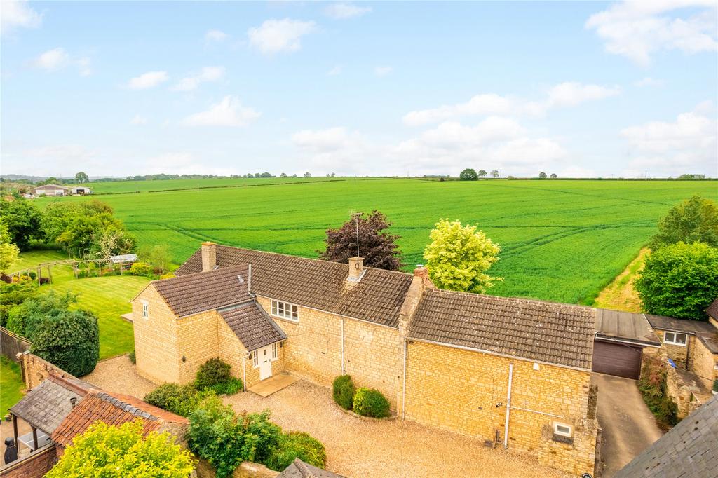 Billing Road, Brafield on the Green, Northampton, Northamptonshire, NN7