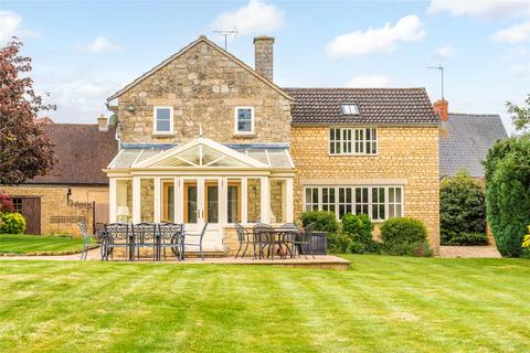5 bedroom detached house for sale, Billing Road, Brafield on the Green, Northampton, Northamptonshire, NN7