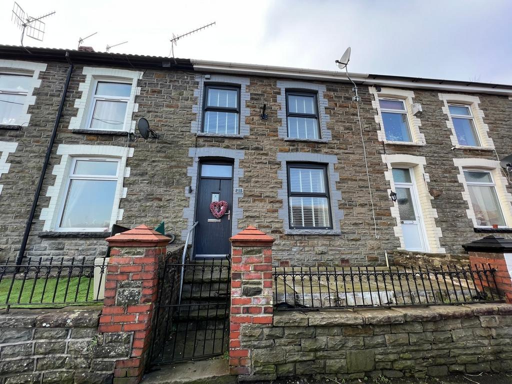The Avenue Pontygwaith Ferndale 3 bed terraced house £119,950