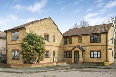 1 bedroom maisonette for sale, New Road, Staines-upon-Thames, Surrey, TW18