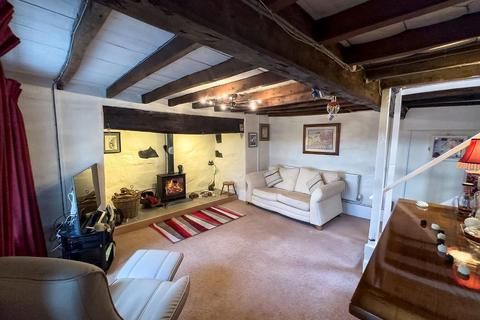 2 bedroom detached house for sale, Bwthyn Moelfryn Uchaf, Trawsfynydd,  LL41 4TS