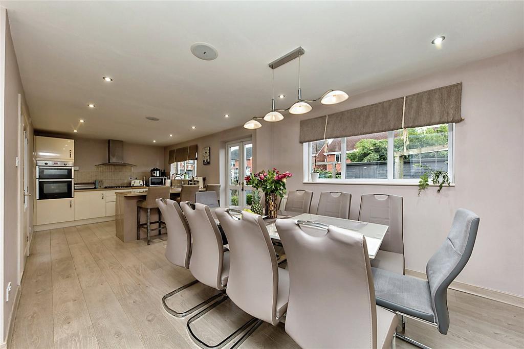 James Atkinson Way, Crewe, Cheshire, CW1 4 bed detached house for sale