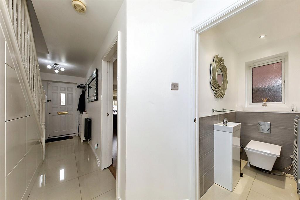 James Atkinson Way, Crewe, Cheshire, CW1 4 bed detached house £325,000