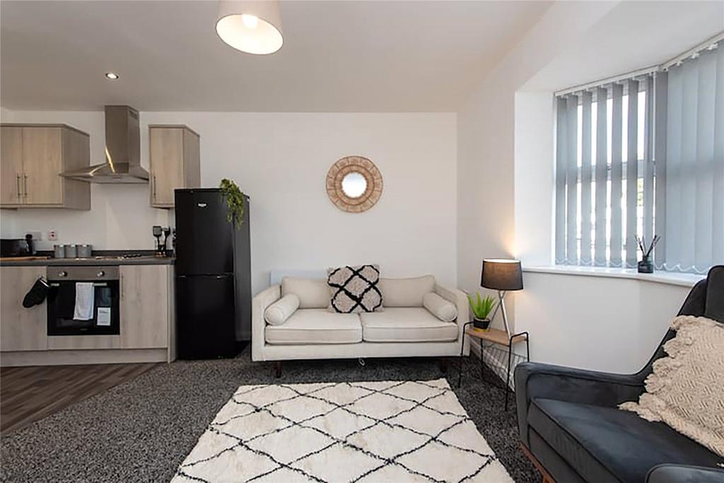 Lounge Gf Flat