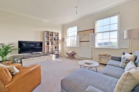 15 Gwarak Riel, Truro, TR1 1FB