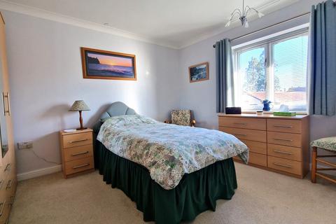 2 bedroom flat for sale, Malthouse Court, Harleston