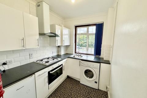 1 bedroom maisonette to rent, Gravel Hill, Croydon