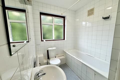 1 bedroom maisonette to rent, Gravel Hill, Croydon