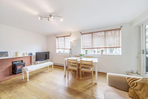 2 bedroom apartment to rent, Clifton Gardens, Little Venice, W9