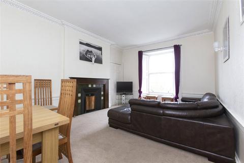 3 bedroom flat to rent, (4f2) Broughton Street, New Town, Edinburgh, EH1