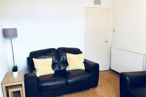 1 bedroom flat to rent, Craigie Loanings, Top Floor Right, City Centre, Aberdeen, AB25