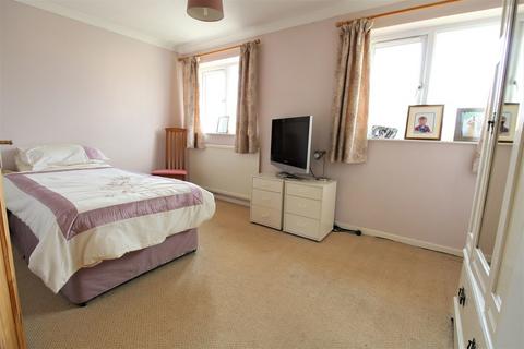 7 Birch Grove, Sandy, SG19 1NG