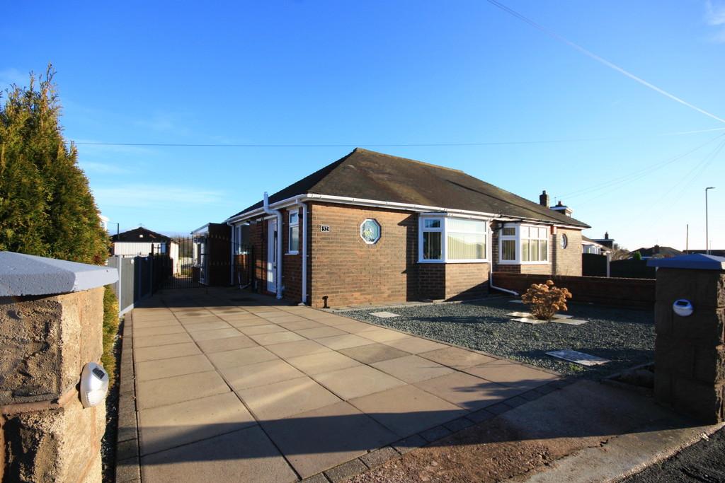 Fearns Avenue, Bradwell, NewcastleUnderLyme 1 bed semidetached