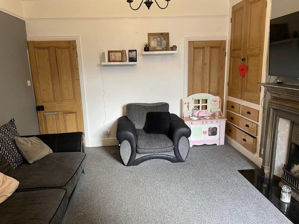 Hilda Street, Goole 2 bed terraced house £575 pcm (£133 pw)