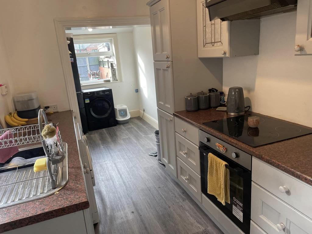 Hilda Street, Goole 2 bed terraced house £575 pcm (£133 pw)