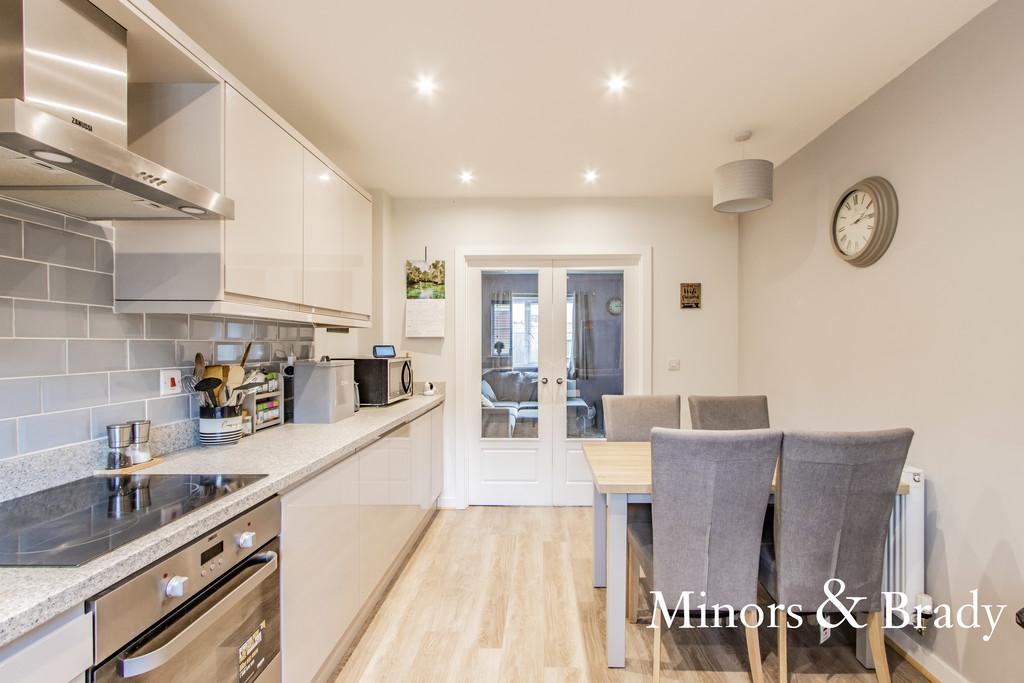Wessex Drive, Carbrooke 3 bed terraced house for sale £210,000