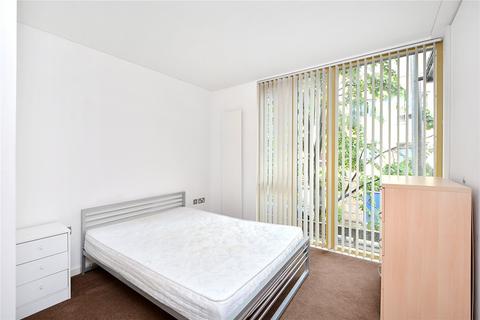 2 bedroom flat to rent, Becquerel Court, School Square, London