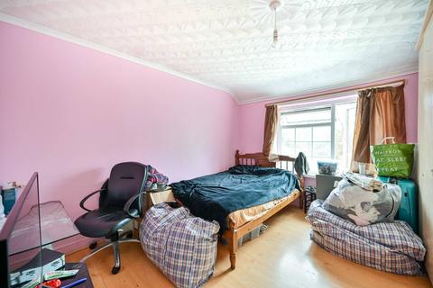47 Alexandra Road, Slough, SL1 2NQ
