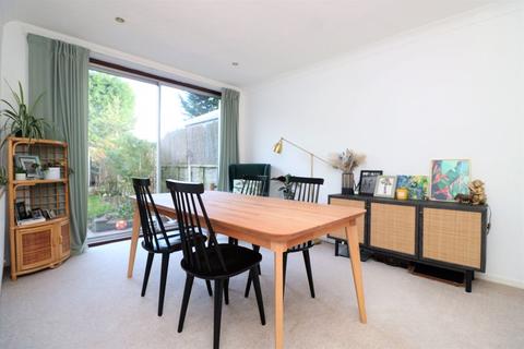 9 Canberra Road, Walsall, WS5 3NH