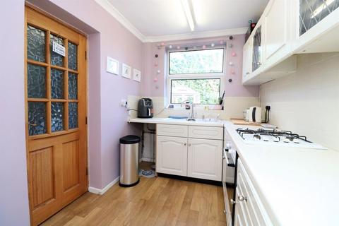 9 Canberra Road, Walsall, WS5 3NH
