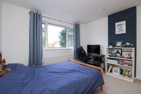 9 Canberra Road, Walsall, WS5 3NH