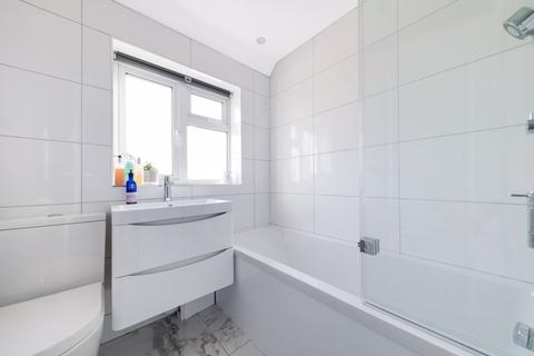 20 Norfolk Crescent, Sidcup, DA15 8HW