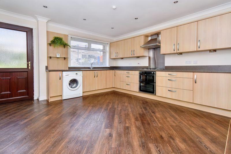 Neilston Place, Kilsyth 3 bed terraced house £119,995