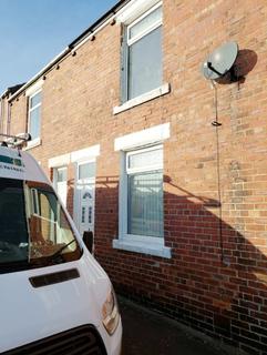 2 bedroom terraced house to rent, Mulberry Terrace, New Kyo, Stanley, DH9
