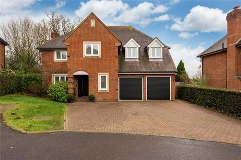 16 Highacre, Dorking, RH4 3BF