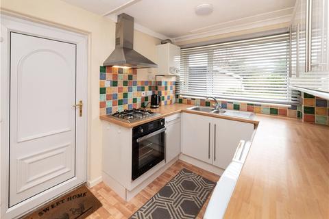8 Heaton Crescent, Baildon, Shipley, BD17 5PJ