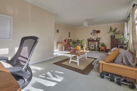 undefined, Lyndhurst Road, Exeter