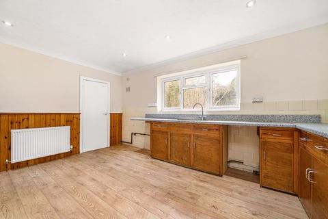 Atlasta Norsted Lane, Pratts Bottom, Orpington, BR6 7PQ