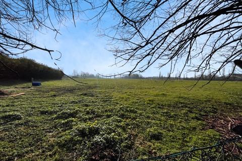 205 Purfleet Road, Aveley, South Ockendon, RM15 4DT