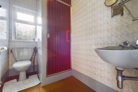 205 Purfleet Road, Aveley, South Ockendon, RM15 4DT