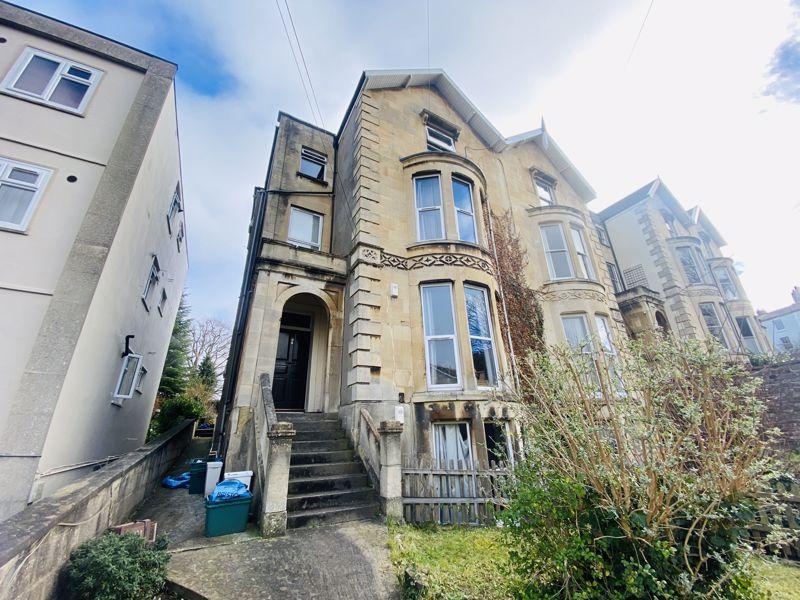 Cotham Brow, Bristol 1 bed flat £1,100 pcm (£254 pw)