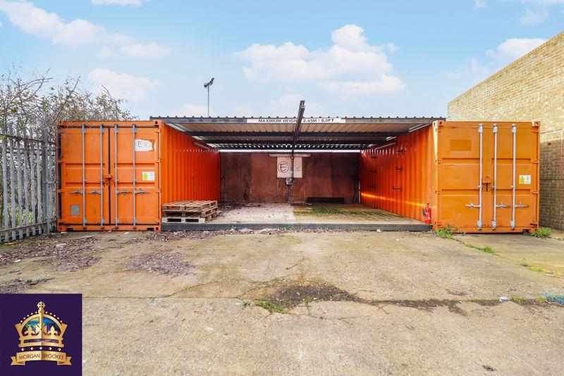 Container