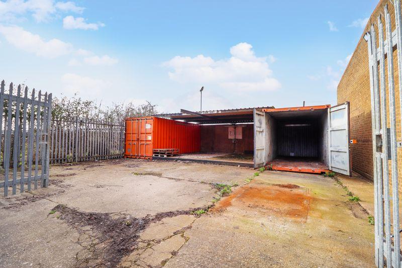 Container