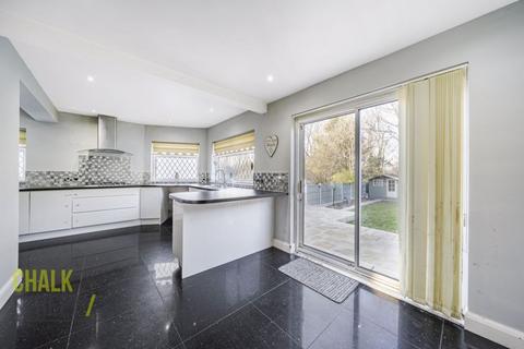 53 Warren Drive, Hornchurch, RM12 4QZ