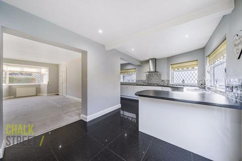 53 Warren Drive, Hornchurch, RM12 4QZ