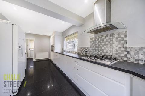 53 Warren Drive, Hornchurch, RM12 4QZ