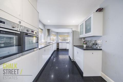 53 Warren Drive, Hornchurch, RM12 4QZ