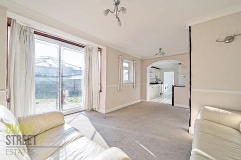 20 Havering Drive, Romford, RM1 4BH