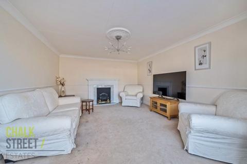 20 Havering Drive, Romford, RM1 4BH